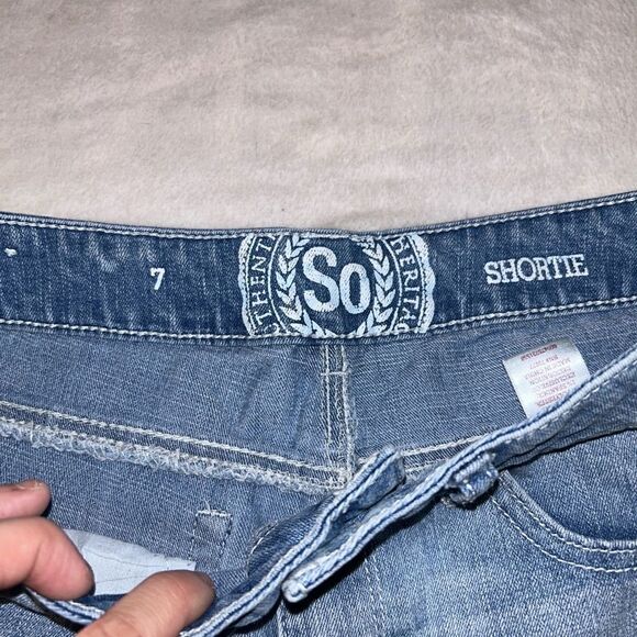 SO denim shorts size 7 - Picture 3 of 3